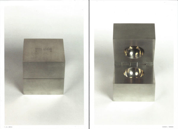 7936 - Cildo Meireles, Esfera Invisível, print off-set sobre papel alta alvura 150g, ed. 20.000, 19,5 x 27 cm (cada), ass. dt. 2014